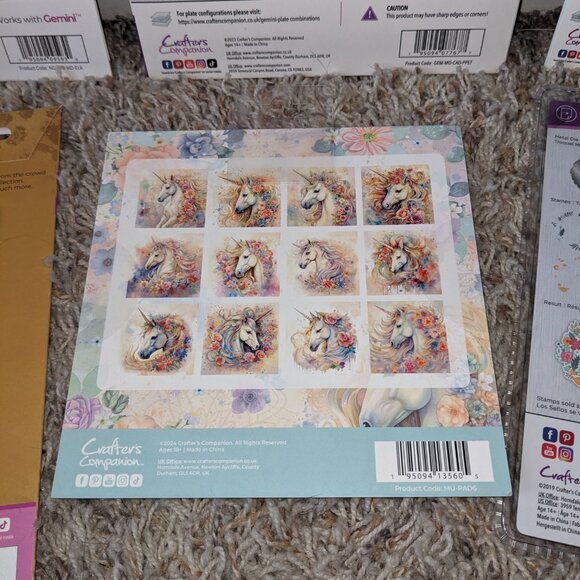 Paper Crafting - Die Cutting Bundle NWT - Picture 9 of 14